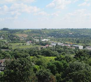 Widok z wieży widokowej Bramy Opatowskiej