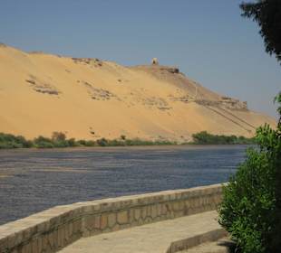 Rundgang über Geziret El-Nabatat