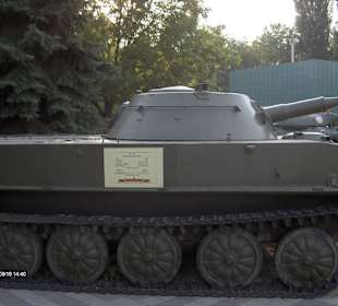 Czolg plywajacy 76