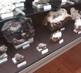 Museum für Mineralien und Mathematik