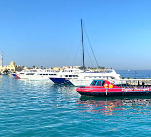 Im Hafen von Hurgharda 