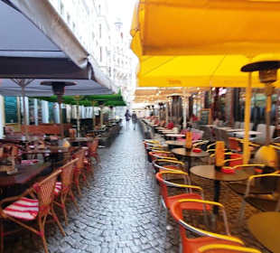 Viele Restaurants und Bars