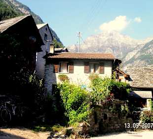 Valle Verzasca-Schönes Dorf