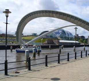 Gateshead Millenium Bridge