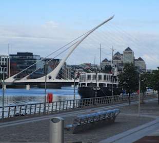 Samuel Beckett Bridge