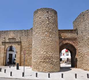 Puerta de Almocábar 