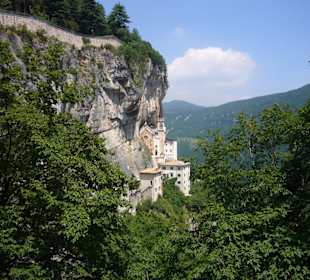 Madonna della Corona