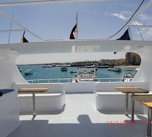 Hinten das Sonnendeck