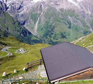 Bergmassiv rundherum