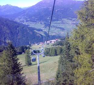 Gondelbahn Richtung Hochzeiger