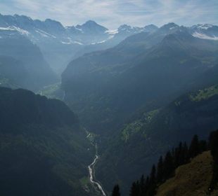 Blick ins gegenüber liegende Tal