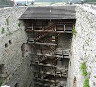 Überreste vom Wohnturm