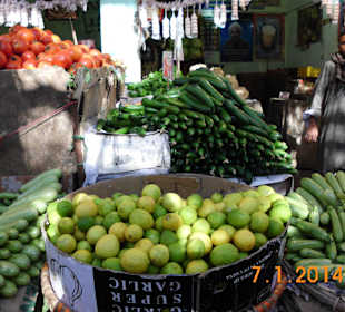 Der Obst - Gemüse - Geflügelbasar