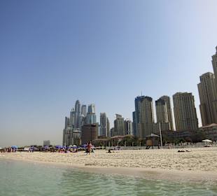 Ein öffentlicher Strand in der Nähe vom Hilten H.