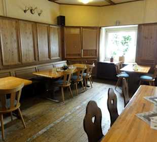 Blick in die rustikalen Gasträume