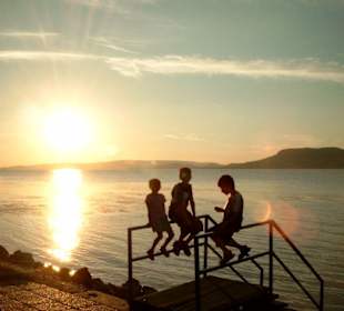 Sonnenuntergang am Strand von Balatonfenyves