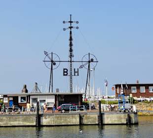 Das Semaphor von der Wasserseite