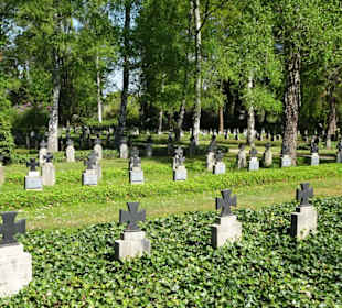Soldatengräber auf dem Hauptfriedhof