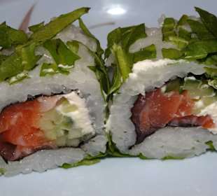 Sushi "vom Band" im Sakura Sushi 3