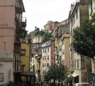 Riomaggiore das östlichste Dorf der Cinque Terre