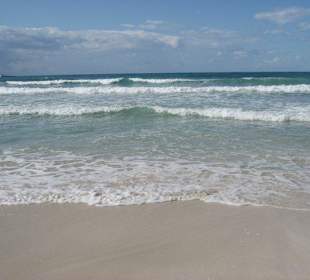 Von creme über türkis zu blau