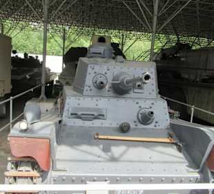 Im Freigelände des Militärmuseums Lesany