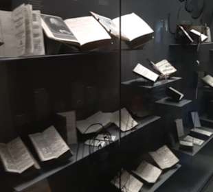 2. Obergeschoß - Literarische Abteilung