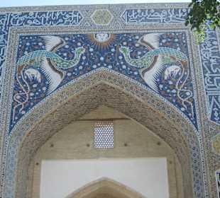 Medrese Nadir Devon Begi