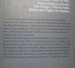 Infotafel an Mönchskirchenruine