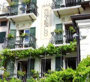 Streifzug durch die Altstadt von Limone