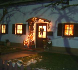 Niedliche Häuser im Dorf