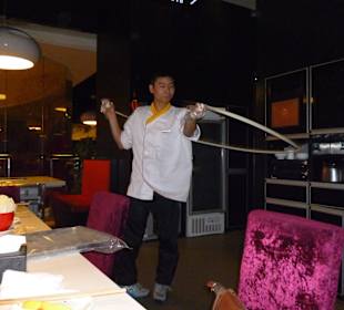 "Nudeltanz" im Hot Pot