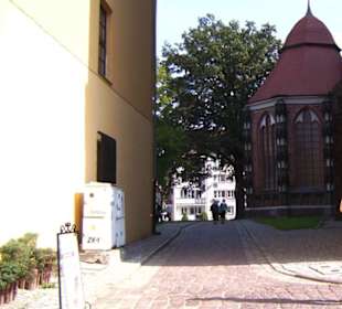 Vor der Marienkirche
