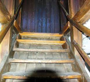 Fast oben 144 Treppen