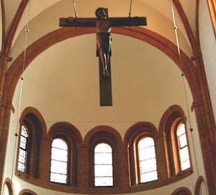 Triumphkreuz im Chorraum