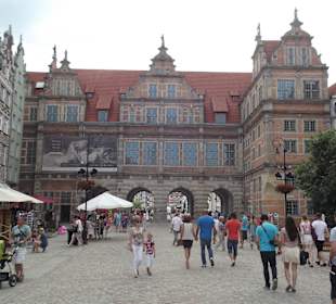 Das grüne Tor von der Innenstadt aus