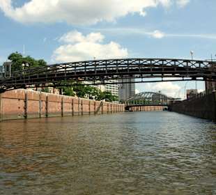 Große Hafenrundfahrt