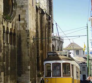 Eléctrico 28 in der Alfama