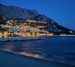 Strand Omis