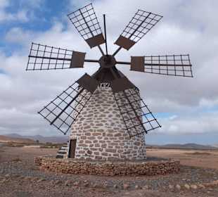 Restaurierte Windmühle