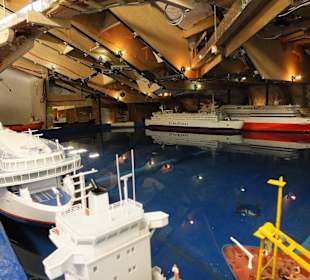 Backstageführung - Schattenhafen