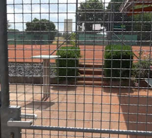 Tennisplatz Kuppingen 