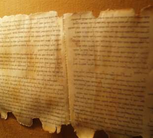 Qumran, Bibelhandschriften