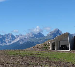 Messner Mountain Museum  6- Corones