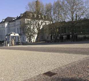 Platz des Unsichtbaren Mahnmals