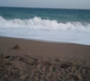 Strand Side - Titreyengöl