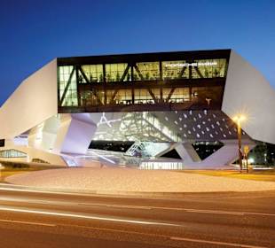Porsche Museum von außen