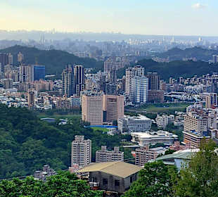 Maokong Gondel -  Rund um Tempel Station