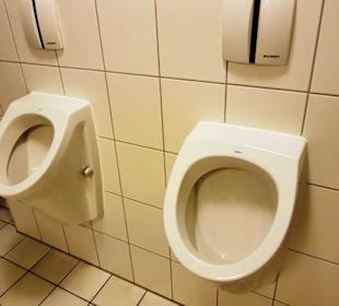 WC Bereich sehr sauber