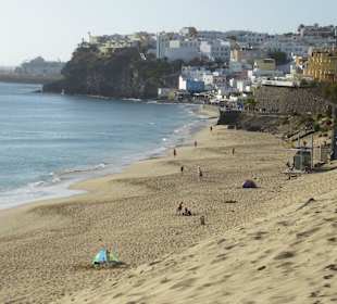 Blick von der Strandpromenade nach Morro Jable